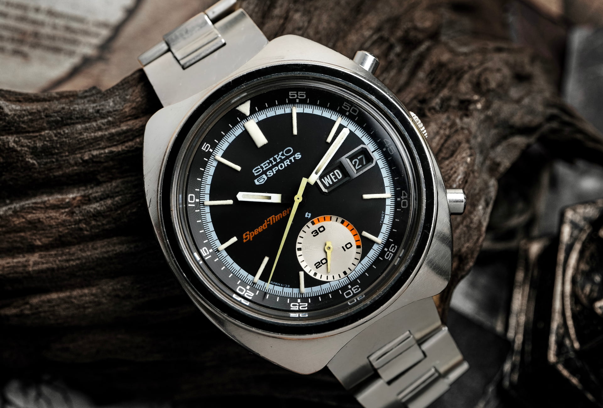 Vintage Seiko Speedtimer chronograph watch